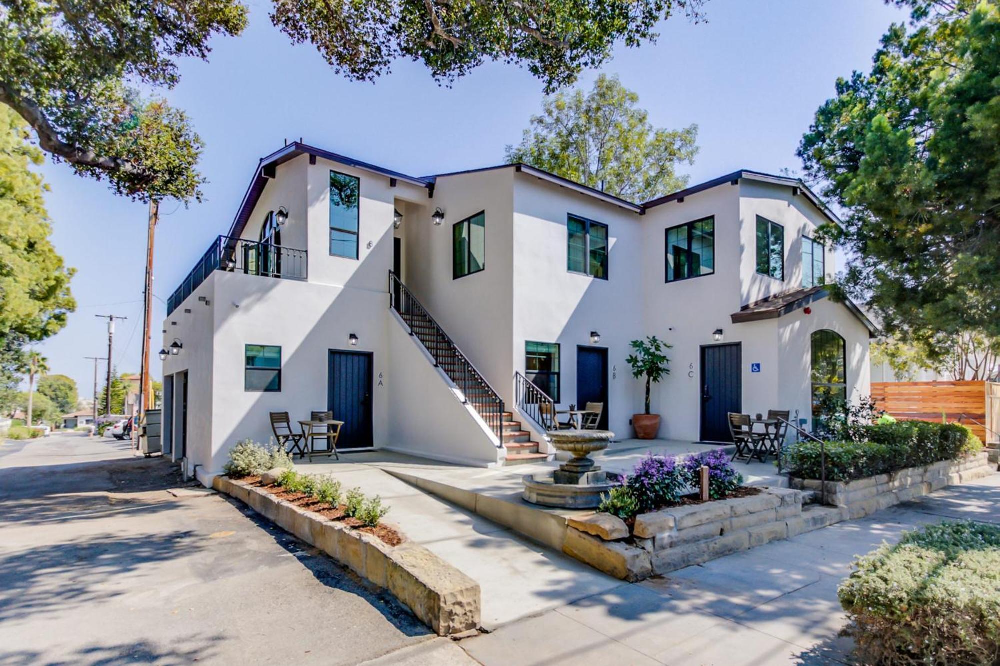Casa Valerio - Boutique Suites In Downtown Santa Barbara Exterior photo